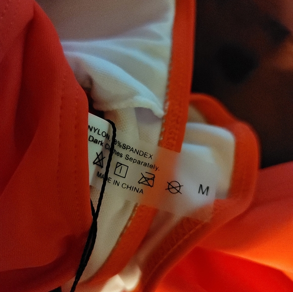 NWT SPORTS BRA BIKINI PADDED SUPPORT HIGH LEG BAYWATCH RED MEDIUM SWIM - Picture 9 of 11